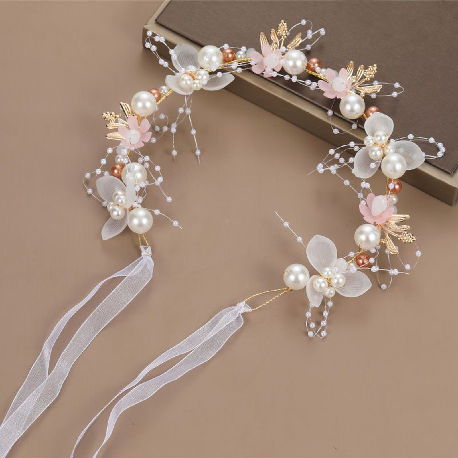 Serre-tête de mariée en perles - Wedding Arch Flower avis et prix